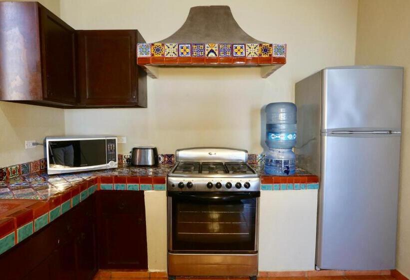 فيلا غرفتين نوم, Cerritos Surf Town   Beach Front Property