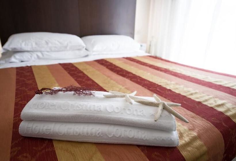 スタンダードルーム, Cristina Corona