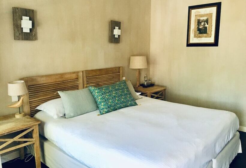 غرفة قياسية, Des Dunes