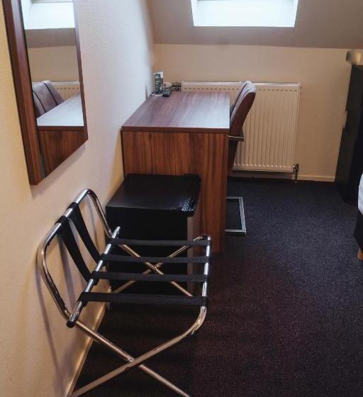 غرفة قياسية فردية, Eckhardt