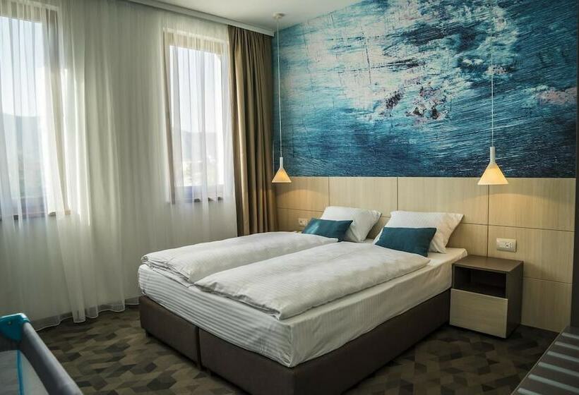 اتاق استاندارد, Kapetanovina