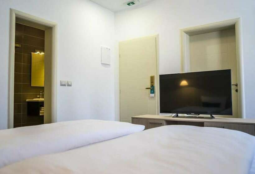 اتاق استاندارد, Kapetanovina