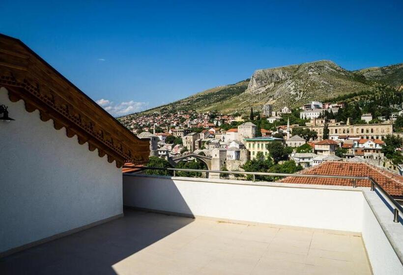 اتاق استاندارد با تراس, Kapetanovina