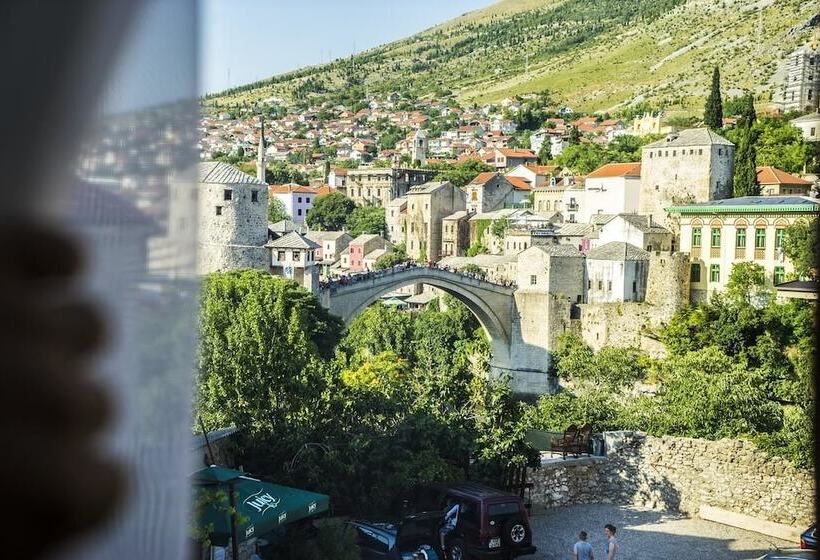 سوییت خانوادگی, Kapetanovina