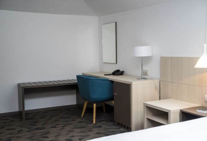 استودیو استاندارد با بالکن, Kapetanovina