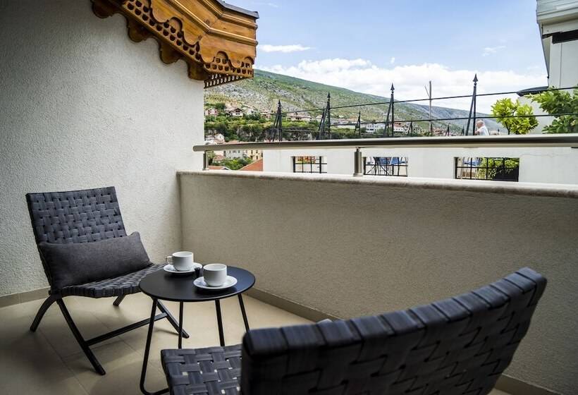 استودیو استاندارد با بالکن, Kapetanovina