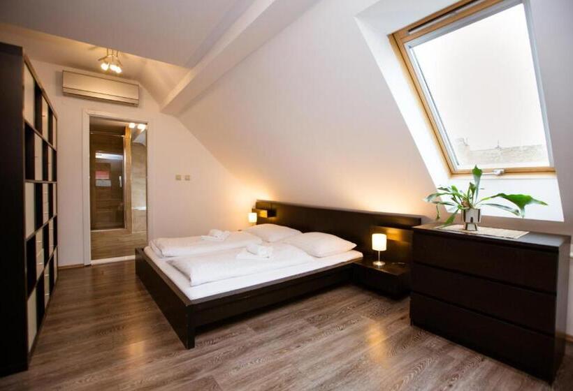 آپارتمان 1 خوابه, Litovel