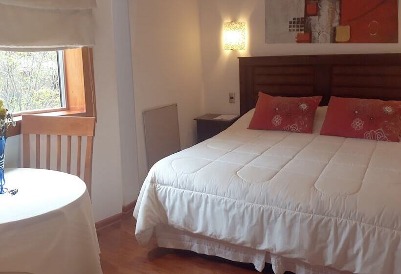 חדר סופריור, Nubes