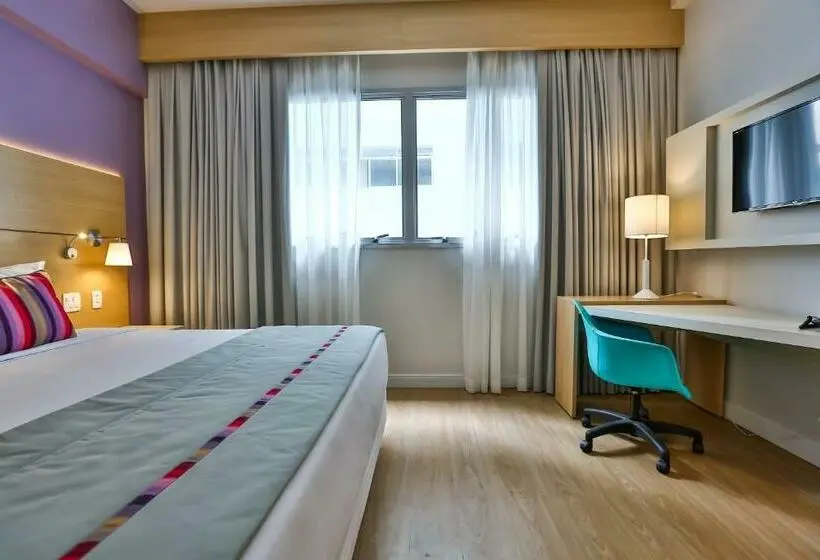 キングサイズベッドのスーペリアルーム, Park Inn By Radisson Santos