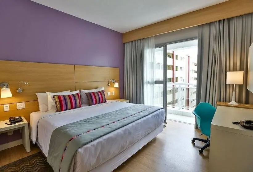 キングサイズベッドのデラックスルーム, Park Inn By Radisson Santos