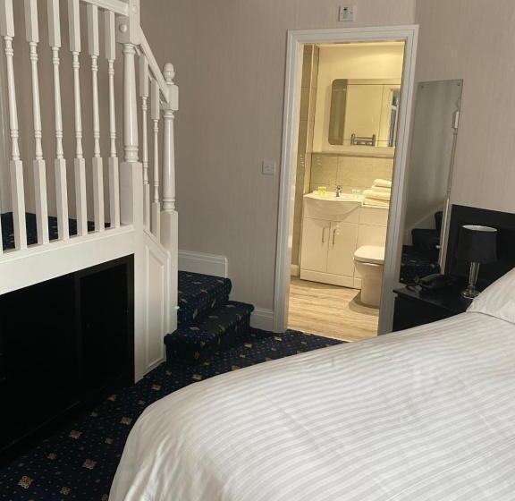 标准间, Revelstoke