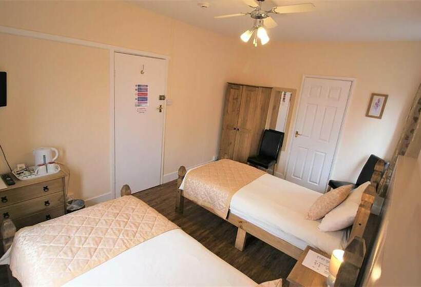 标准间, The Grand