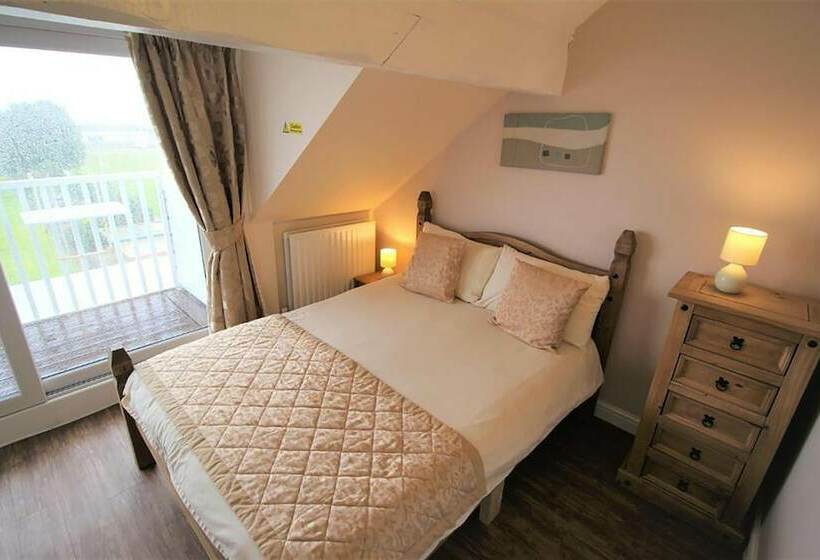 带海景的标准房, The Grand