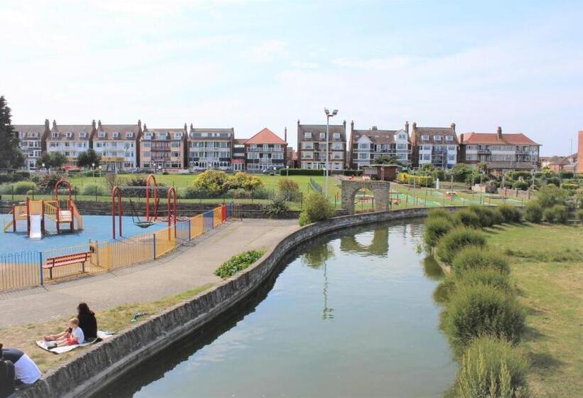 스탠다드 싱글 룸, The Grand