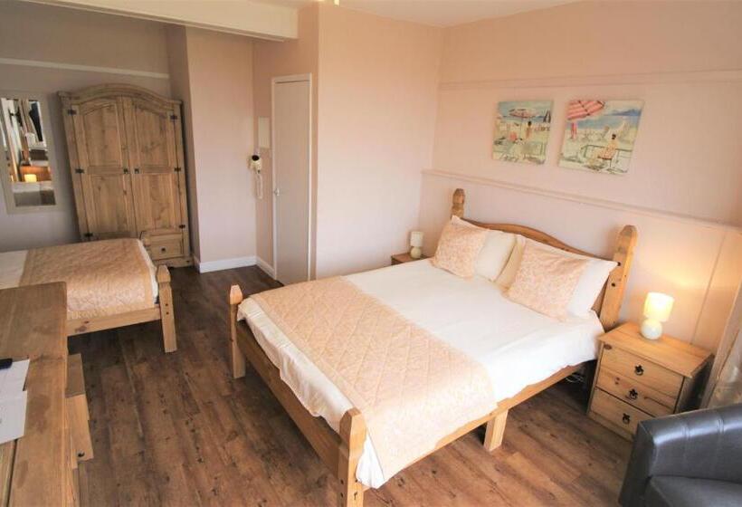 Triple Room Sea View, The Grand