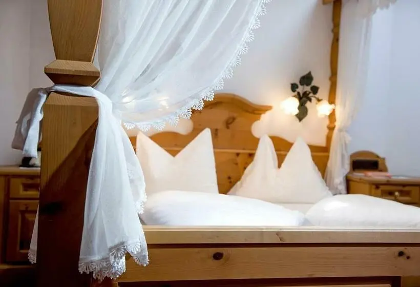 اتاق استاندارد, Wellnessresort Seiwald Superior