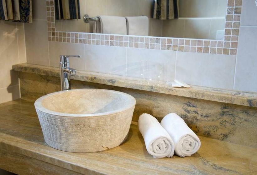 اتاق استاندارد, Wiesenegg