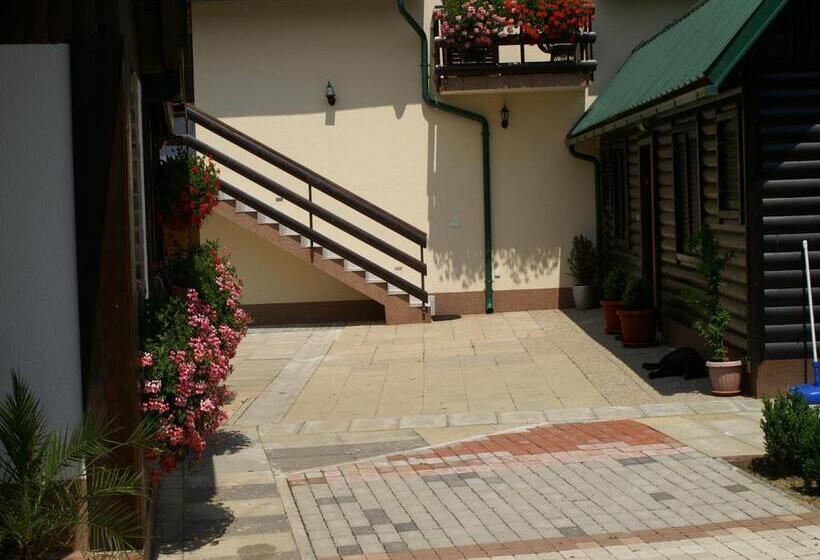 带1个卧室的带阳台的公寓, Bed & Breakfast Helena