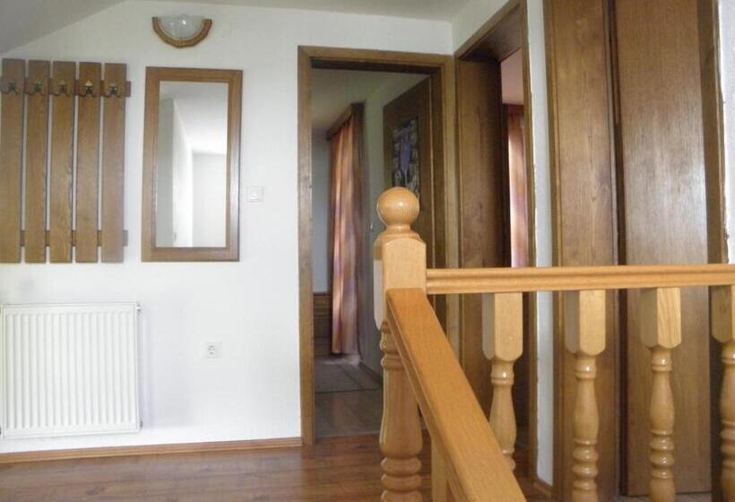 带3个卧室的复式公寓, Bed & Breakfast Helena