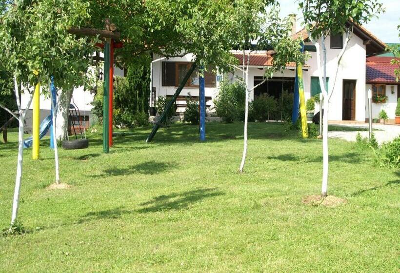 Номер Стандарт с Террасой, Bed & Breakfast Helena