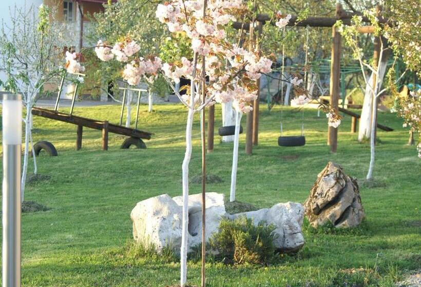 带露台的标准房间, Bed & Breakfast Helena