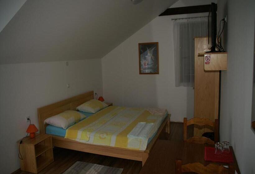 Номер Стандарт с Террасой, Bed & Breakfast Helena