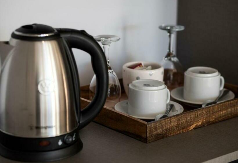 스위트, Alto Traful