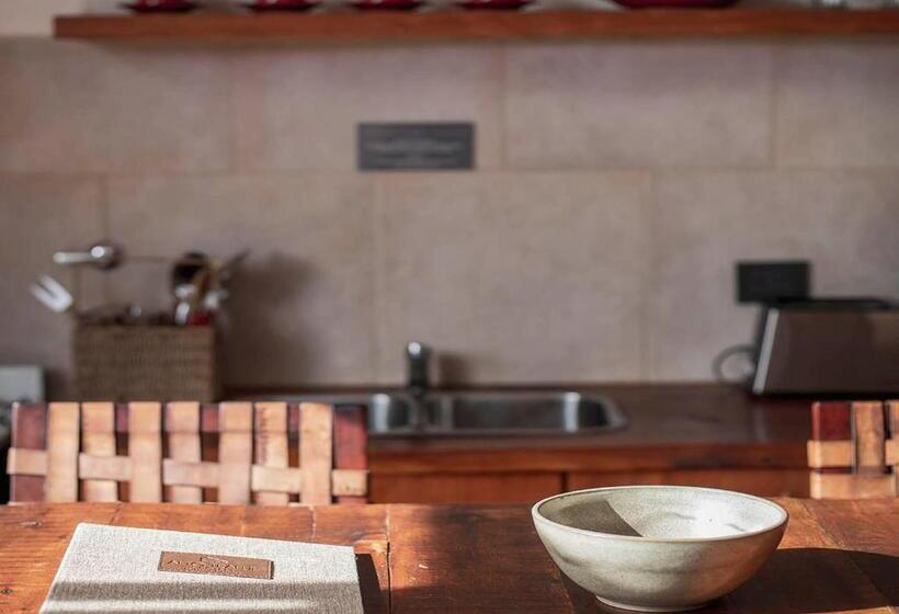 스탠다드 방갈로, Alto Traful