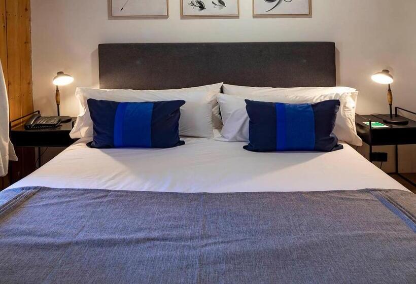 스탠다드 방갈로, Alto Traful