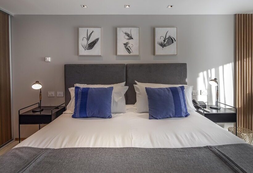 패밀리 스위트, Alto Traful