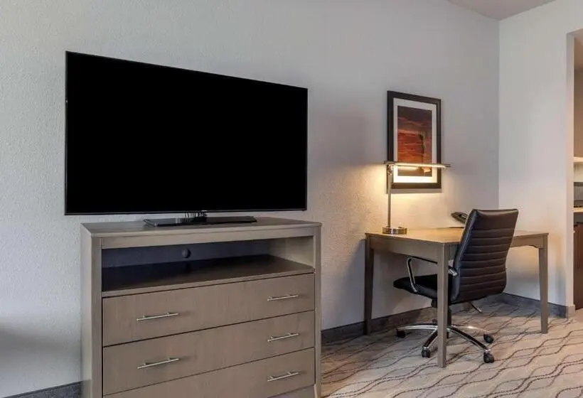 キングサイズベッドのスイートルーム, Best Western Plus Pauls Valley