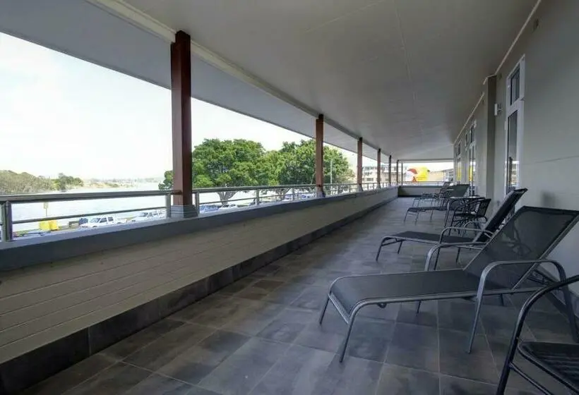 Standard-huone Järvinäkymä, Lakes And Ocean Hotel Forster