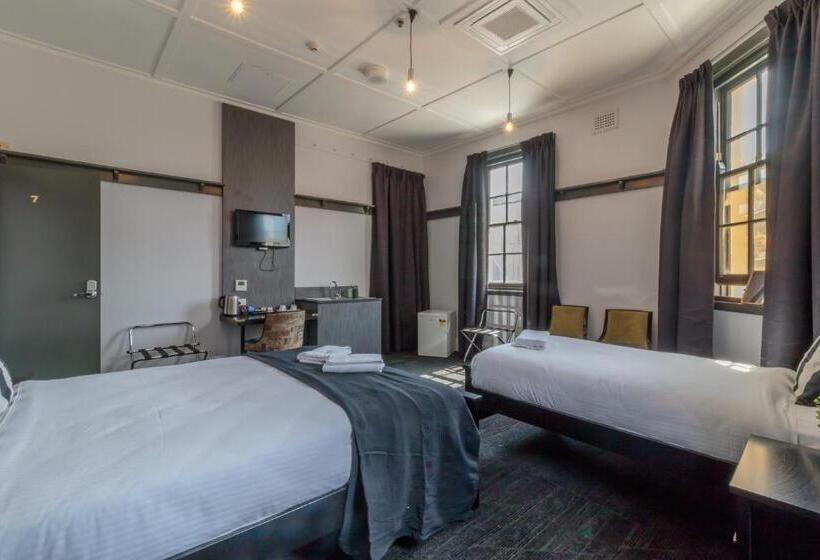 חדר סטנדרד יחיד חדר אמבטיה משותף, Royal Hotel Ryde