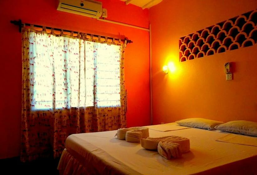 2 Bedroom House, Diani Cottages