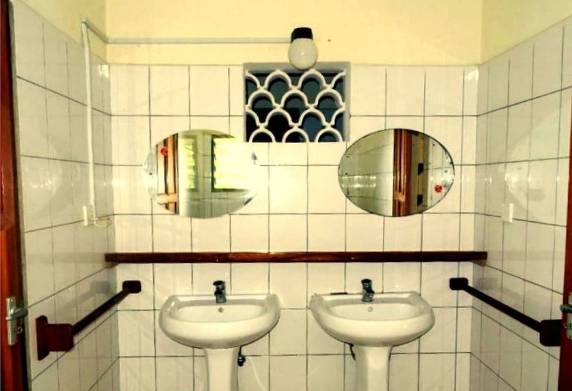 خانه 2 خوابه, Diani Cottages