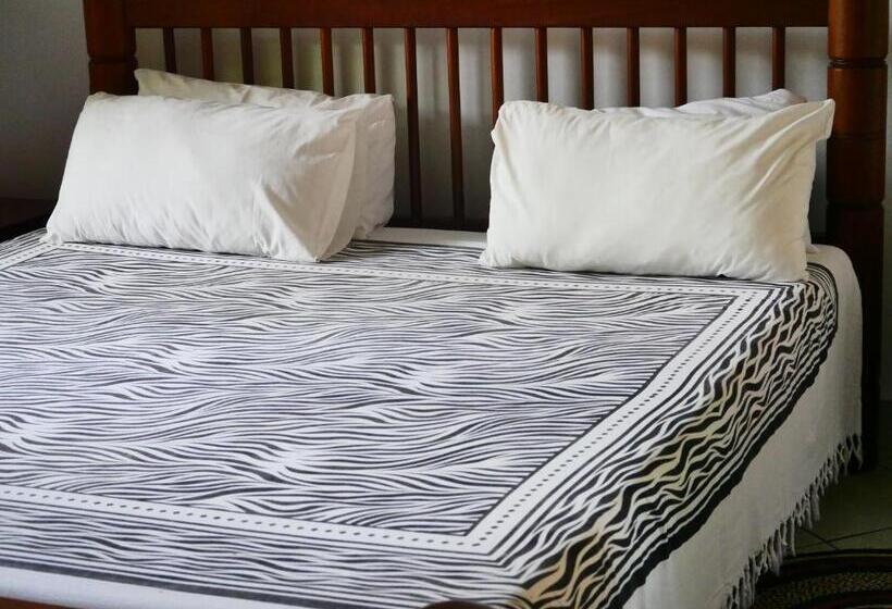 خانه 2 خوابه, Diani Cottages