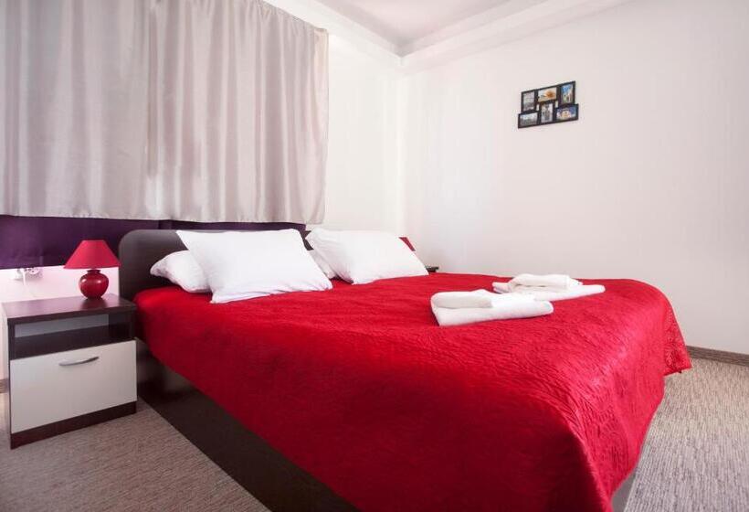 Семейный Номер, London Rooms Zagreb Airport