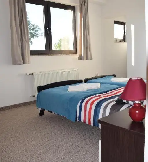 اتاق سوپریور با چشم‌انداز باغ, London Rooms Zagreb Airport