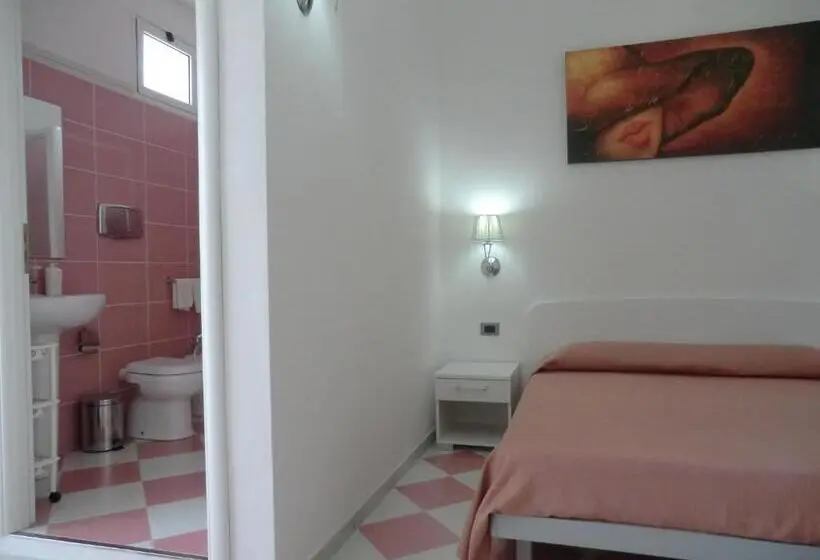 Standard-huone Parveke Puutarhanäkymä, B&b Mediterraneo Mare E Sole