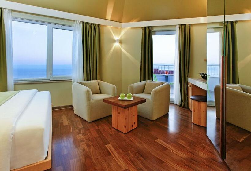 اتاق سوپریور با بالکن, Boutique Hotel Bol