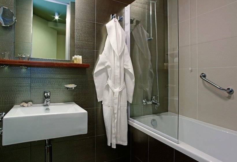 اتاق استاندارد با چشم‌انداز استخر, Boutique Hotel Bol