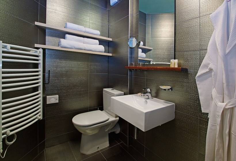 اتاق سوپریور با بالکن, Boutique Hotel Bol