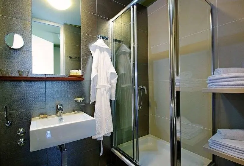 اتاق سوپریور با بالکن, Boutique Hotel Bol