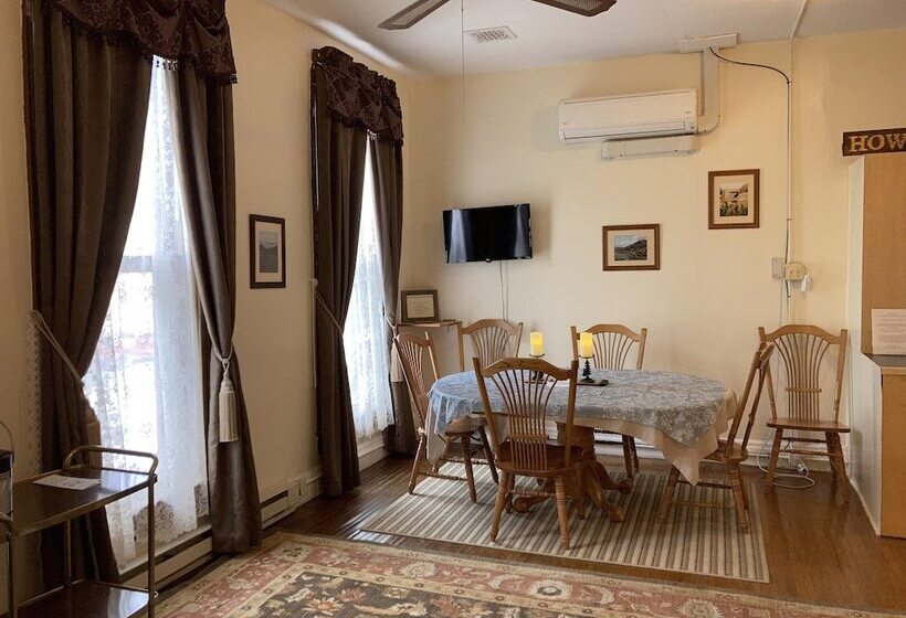 Апартаменты Классик 1 Спальня, Historic Downtown Capitol Hotel Vacation Suites