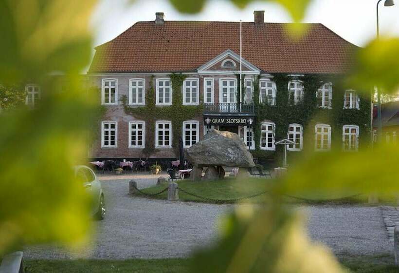 标准间带露台, Gram Slotskro