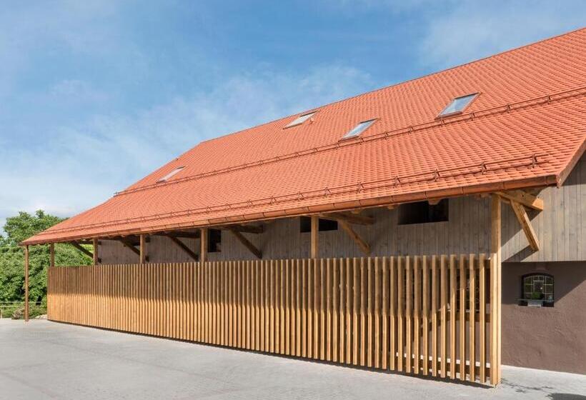 １ベッドルームアパートメント, Almrefugio