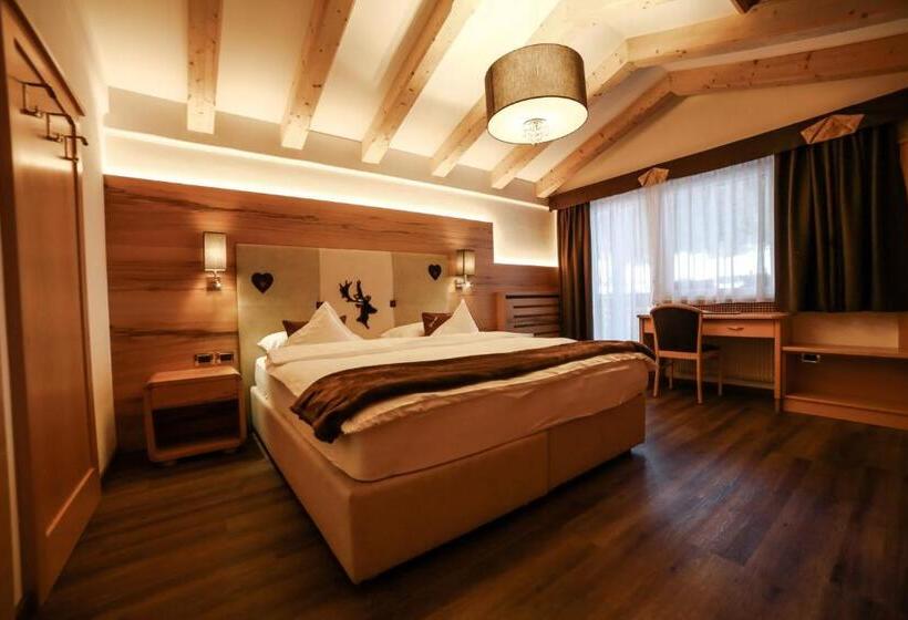 اتاق استاندارد با بالکن, Freina Mountain Lifestyle