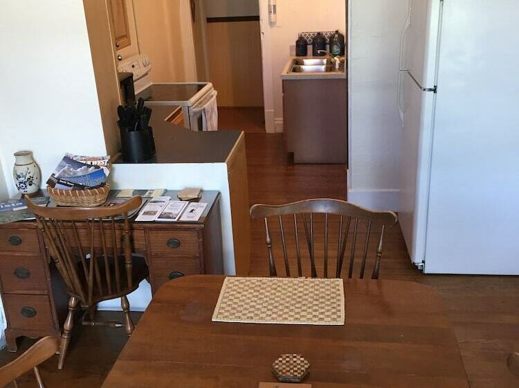 Апартаменты Классик 1 Спальня, Historic Downtown Capitol Hotel Vacation Suites