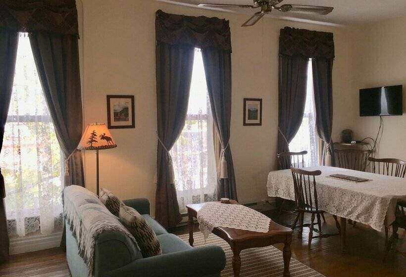 Апартаменты Классик 1 Спальня, Historic Downtown Capitol Hotel Vacation Suites