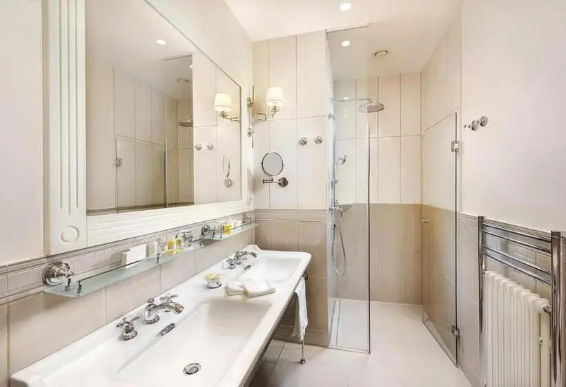 Habitación Estándar Abuhardillada, Lomnica